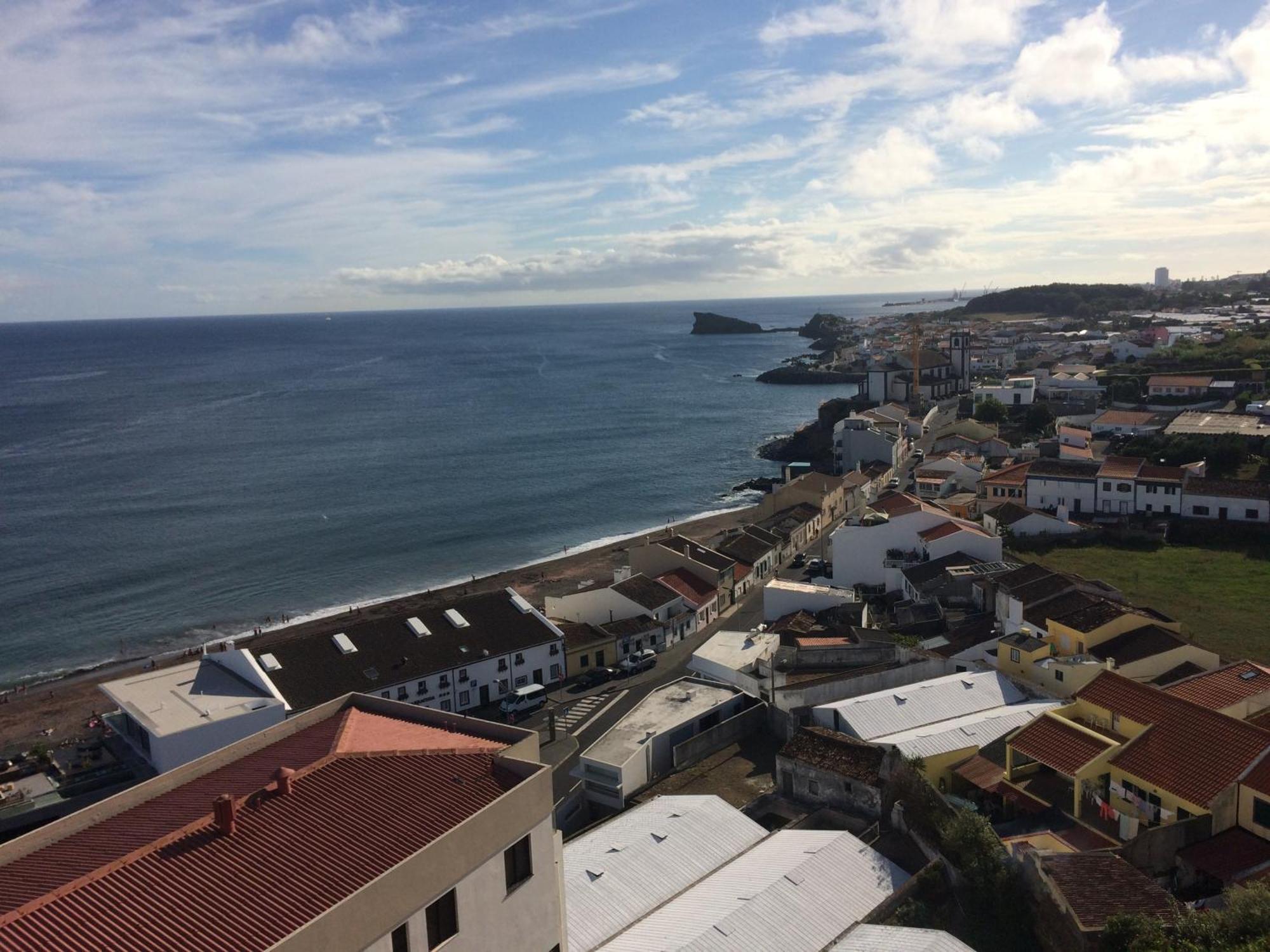 Lila'S Beach Apartment São Roque Zewnętrze zdjęcie